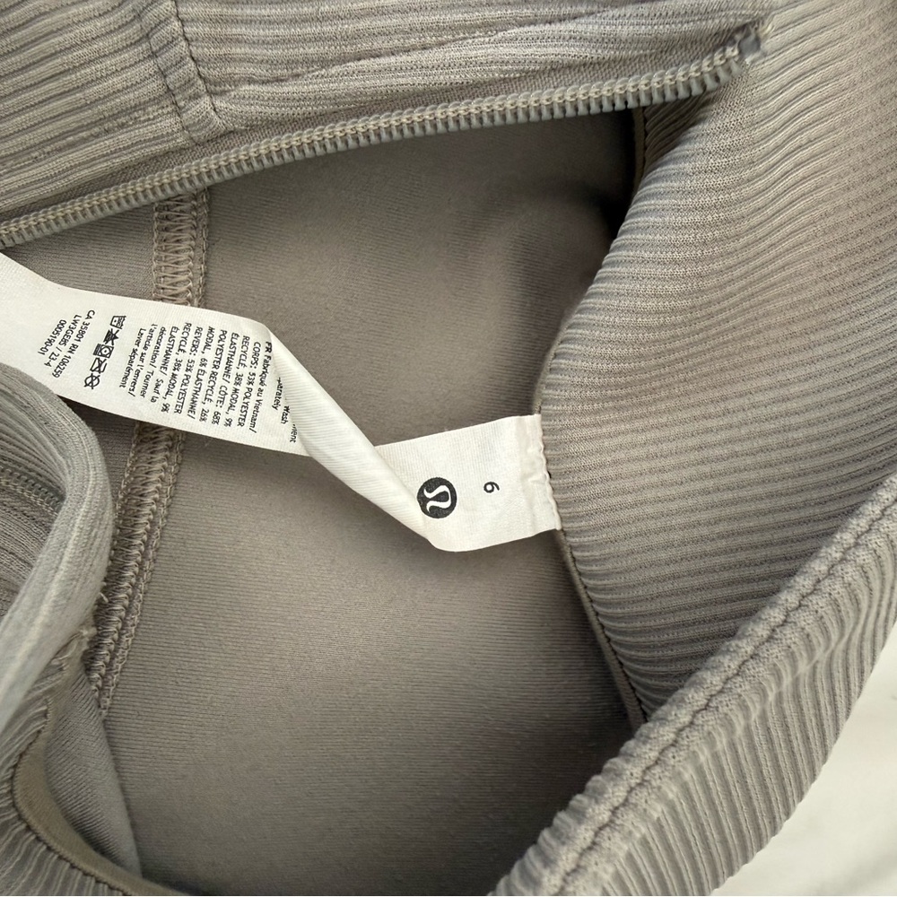 Lululemon Brushed Softstreme Ribbed set, Zip Flared Pant sz 8 & Half Zip sz 6 - Picture 12 of 12